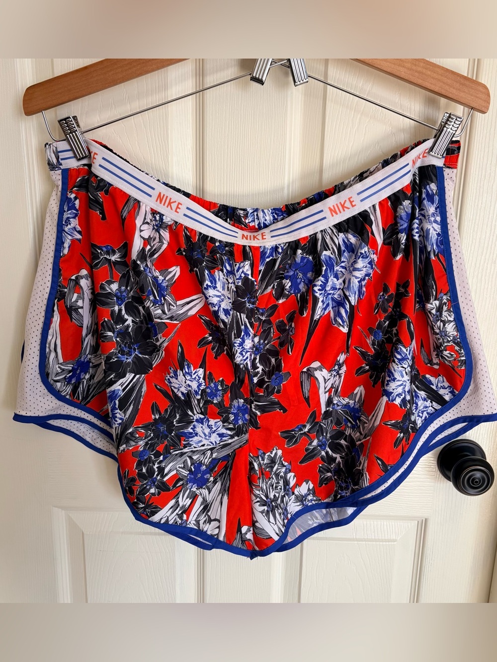 Nike Women's Red Floral Running Shorts with Blue Trim 3X